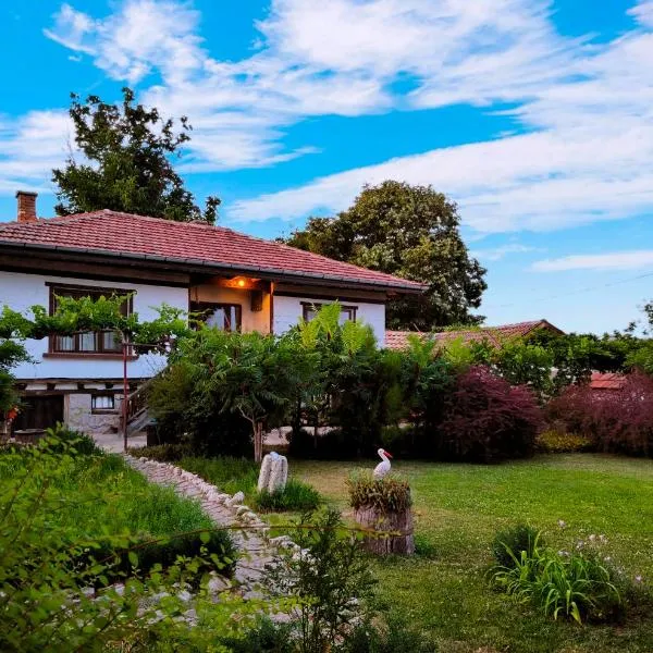Babinata Kashta-Srebarna, hotel v destinaci Srebŭrna