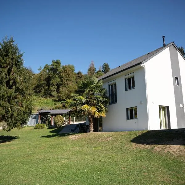 Maison rayons de soleil, hotel in Bagnères-de-Bigorre