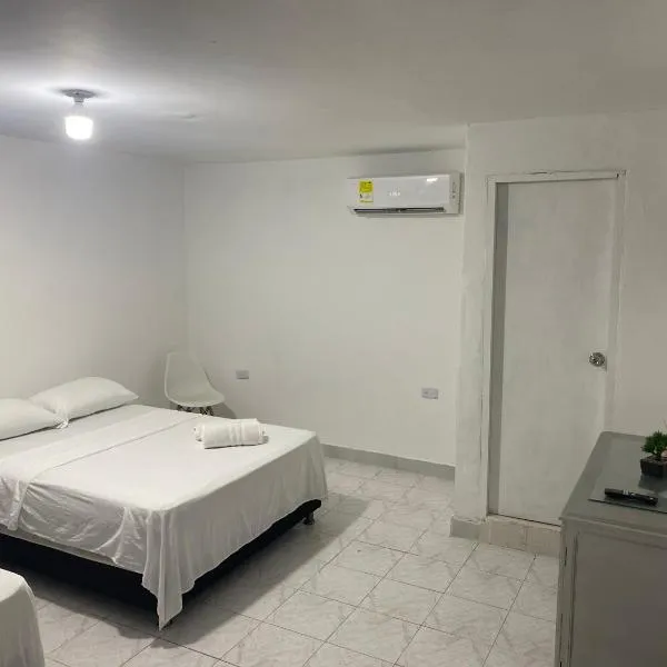 Habitación independiente cerca al aeropuerto 1, hotel in Cartagena de Indias