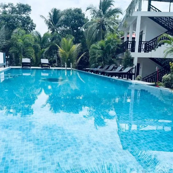 Shine Wave Turtle Beach, hotel in Tangalle
