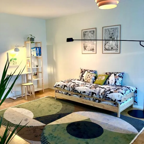 Moomin Lover Home in Central Helsinki - Pool & Sauna, hotel in Helsinki