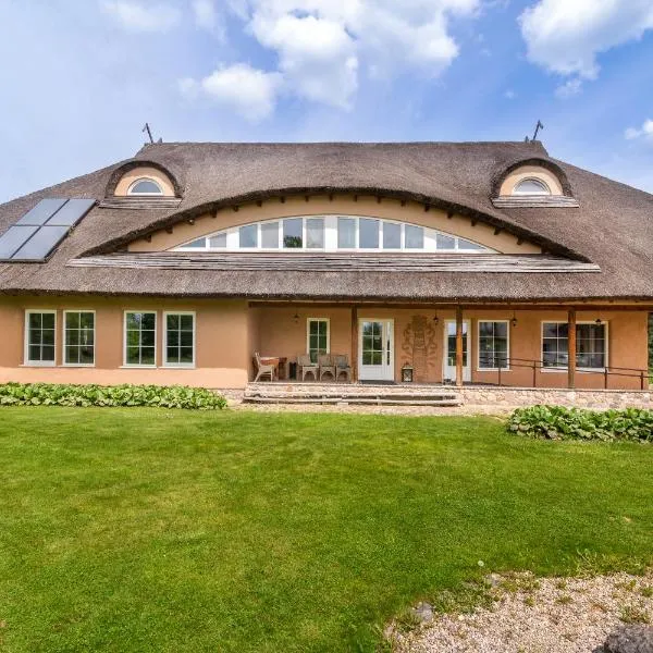 Vila Sanzila, Hotel in Bernatoniai