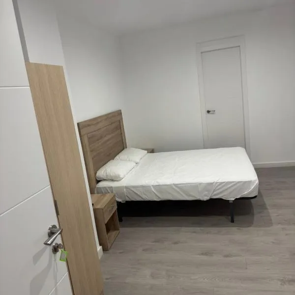Nbm, hotel in Puerto de Gandía