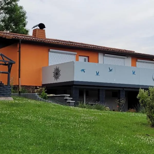 Ferienhaus Rosa, hôtel à Fuldatal