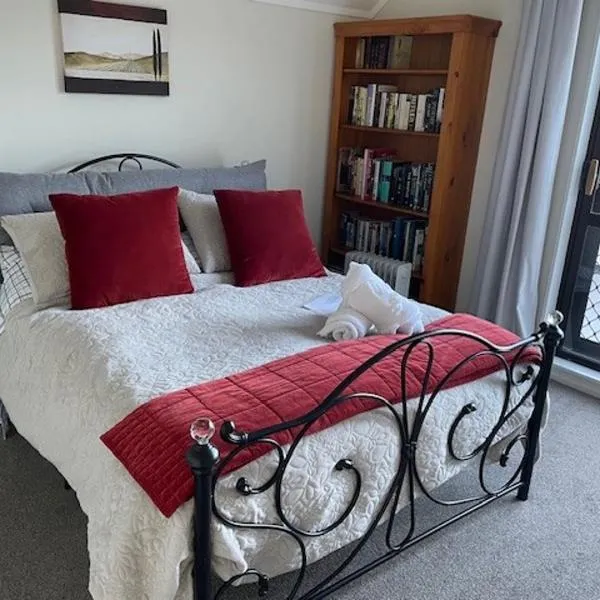 Quiet and cosy, hotel in Waikanae