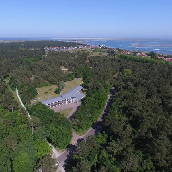 Donia Huys, hotel i Oost-Vlieland
