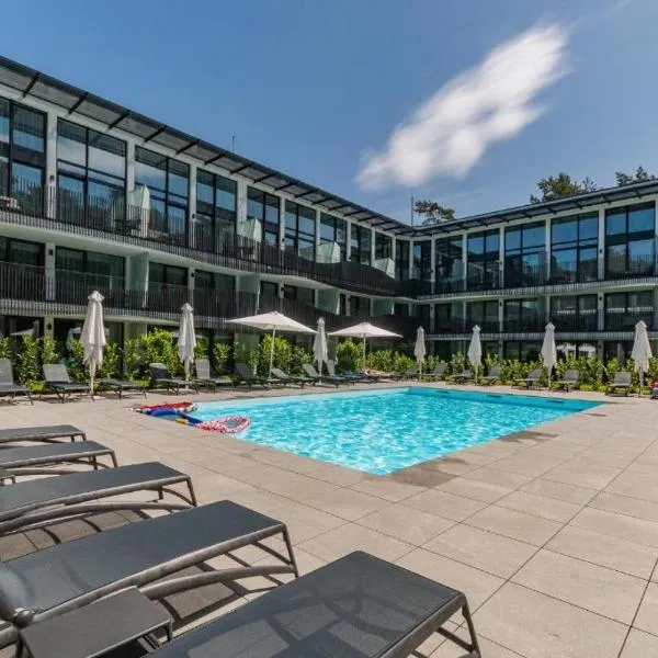 Bursztynowe Apartamenty Brzozowa 6, hotel en Stegna