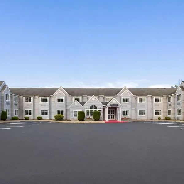Microtel Inn by Wyndham - Albany Airport, khách sạn ở Latham