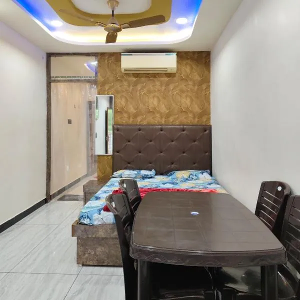 Krishna kunj homestay, hotel in Ujjain