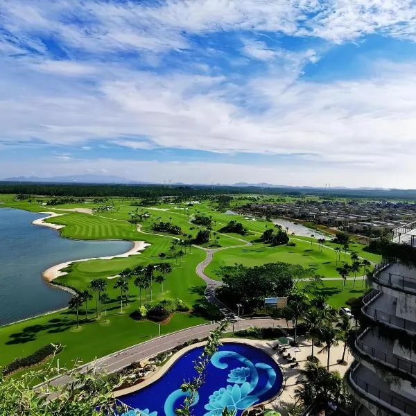 Forest City Golf Villa by Avery at Johor #Home Party#Located in Golf Resort#Free Parking#中英文房东, Hotel in Johor Bahru