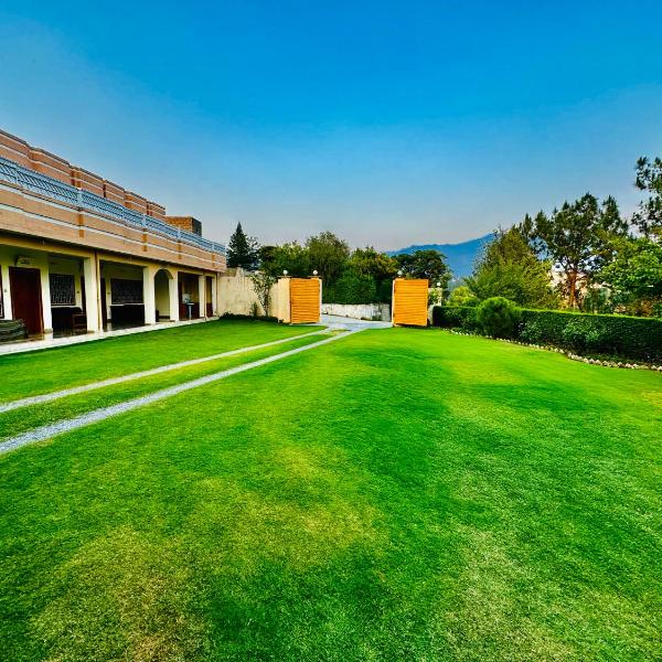 Green House Resort, Gojri