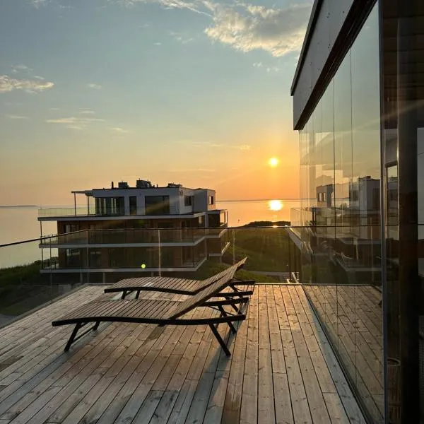 Luxurious Seaside Penthouse, hotel in Haapsalu