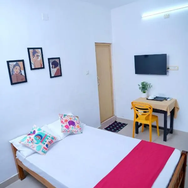 Roomify Inn，位于特里凡得琅的酒店