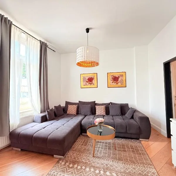 FHS ApartHotel, hotel u Bonu