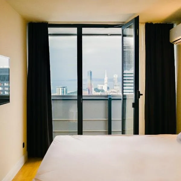 New Orbi City Seaside Apartment, ξενοδοχείο στο Μπατούμι