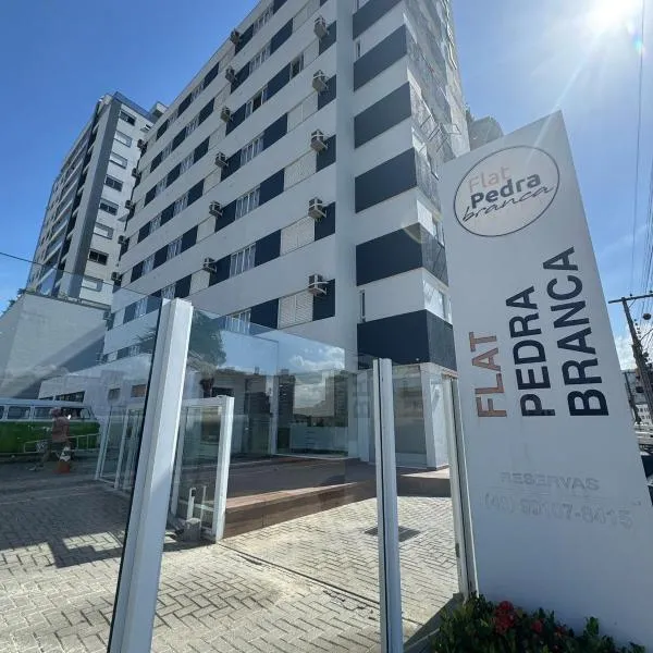 Flat Pedra Branca Hotel、パリョサのホテル