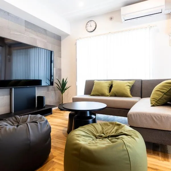 Amp Flat TFK西新駅前, Hotel in Fukuoka