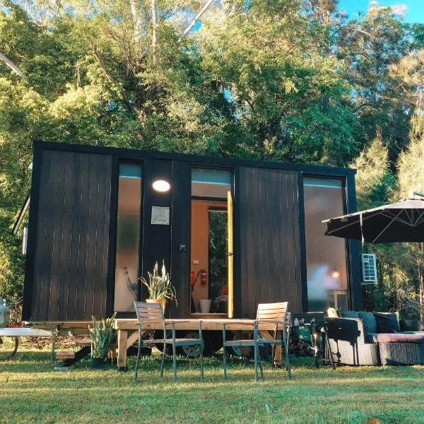 Dreamseed Cabin by Tiny Away, hotel in Yandina