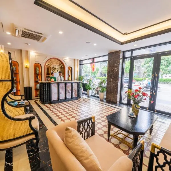 San Hotel & Spa, hotel in Hanoi