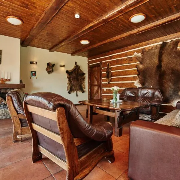 Medžiotojų Sostinė, hotel a Kunioniai