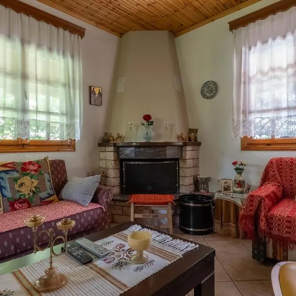 Maroulas House, hotel em Chrysomiléa