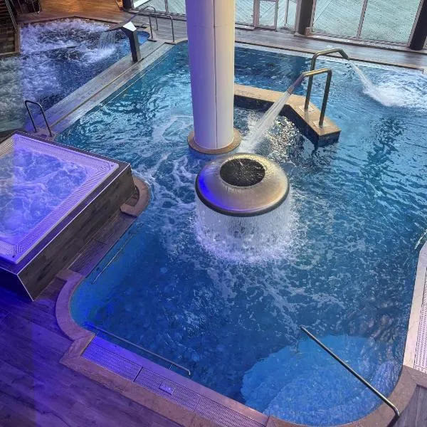 Hotel & Spa Marina d'Adelphia, hotel en Aix-les-Bains