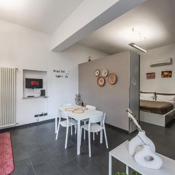 *Love'n fly apartament * Airport- Ducati, hotel v destinaci Boloňa