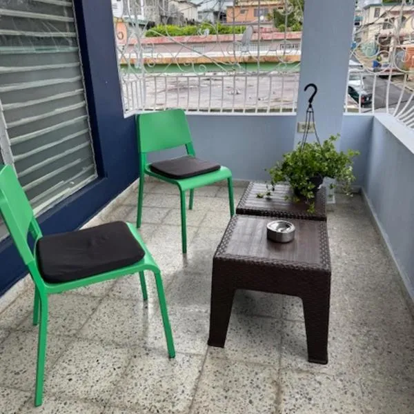 Escape to Calm Quiet Bliss, hotel en Humacao