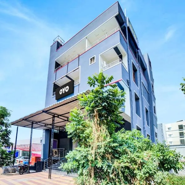 Hotel O Ragas, khách sạn ở Warangal