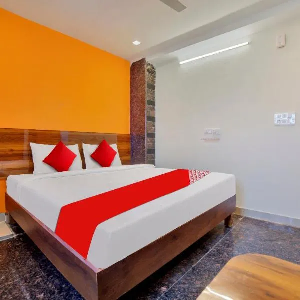 Hotel O Ragas, hotel in Warangal