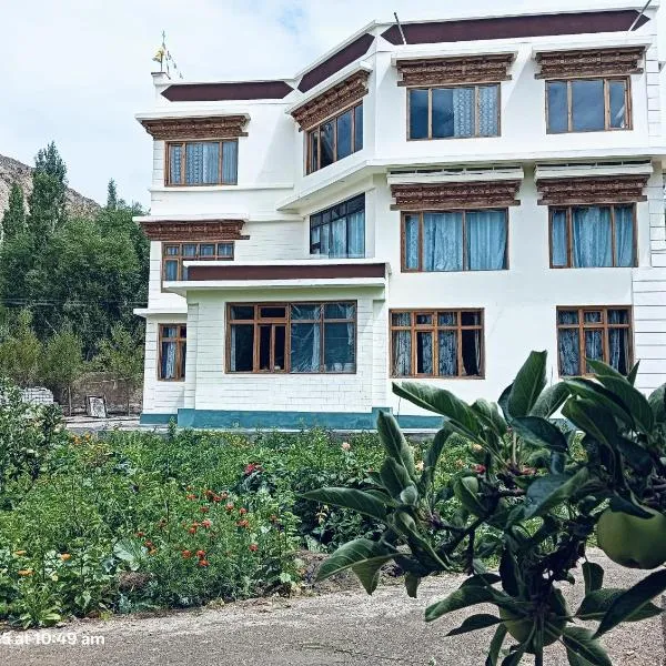 Tsabgyat Homestay, hotel in Leh