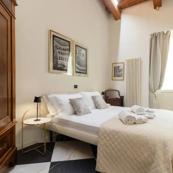 TEATRUM LOFT Teatro Galli -Jacuzzi in camera, hotel a Rimini