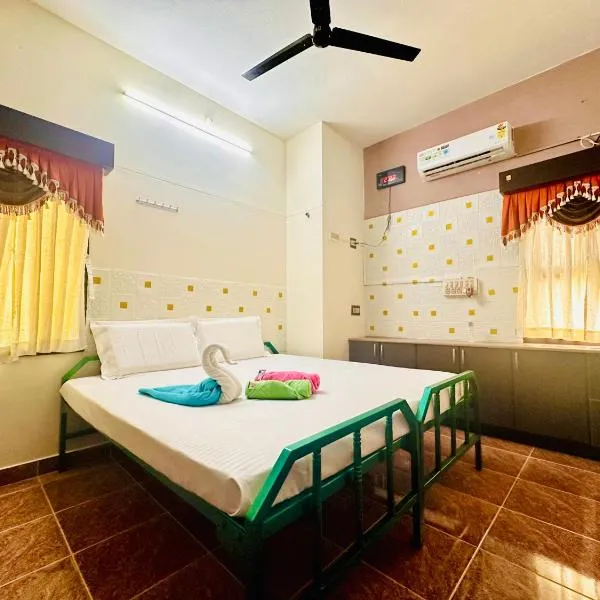 Divine Homestay by EDAC, ξενοδοχείο σε Chidambaram