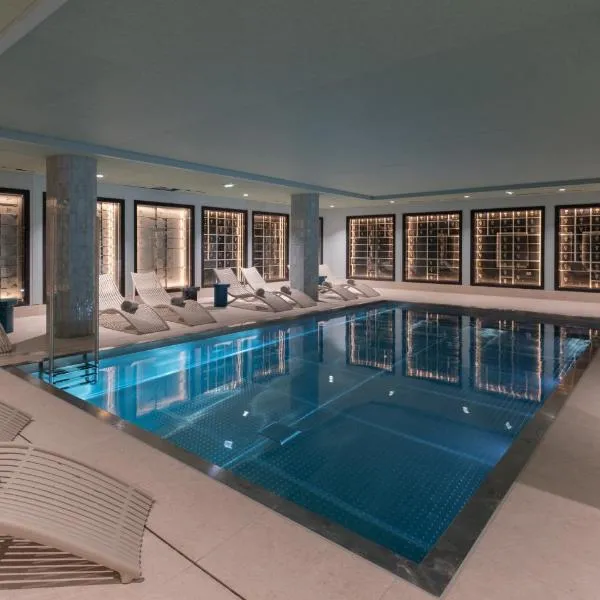 Hotel & Spa Oceania Lille Les Augustins، فندق في ليل