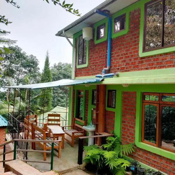 Galapagos Homestay, hotel di Lushoto