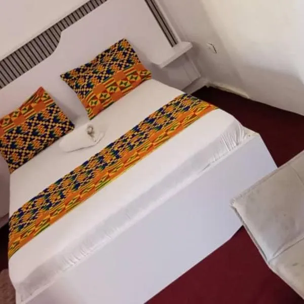 Mini Studio de Luxe, hotel en Thiès