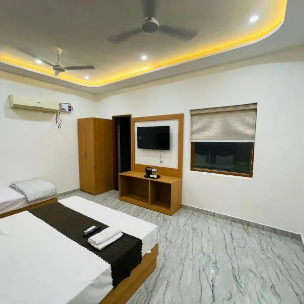 Hotel Pilgrim walking distance From Golden Temple, hotel in Amritsar