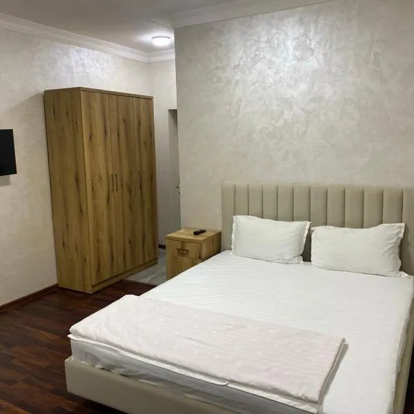 LEO hotel, Hotel in Andijon