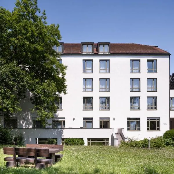 Christkönigshaus, hotel v Stuttgartu