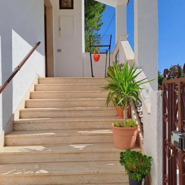 San Michele Apartment, hotel in Bari