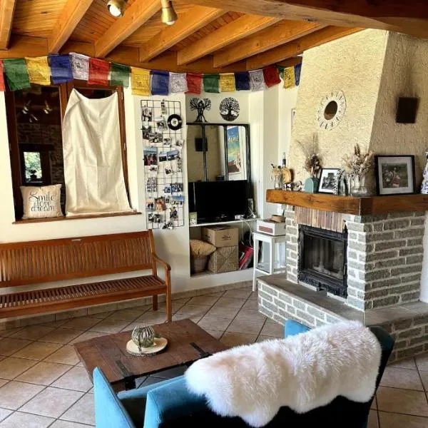 La Maison du Bonheur, hotel v destinaci LʼÉtrat