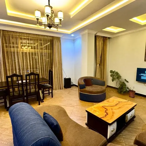 Bright apartments prime location and easy access 2, hotel in Addis Ababa