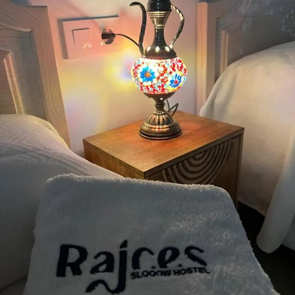 Hostel Raíces, hotel in La Matea