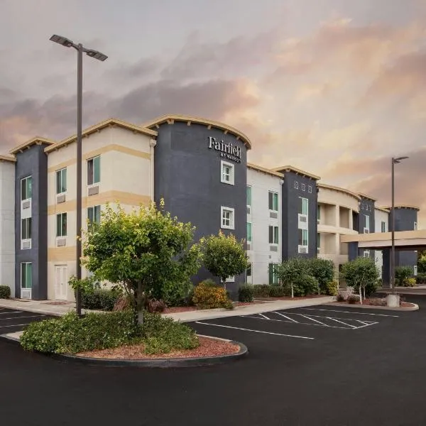 Fairfield Inn & Suites Oakland Hayward, hotel in Hayward