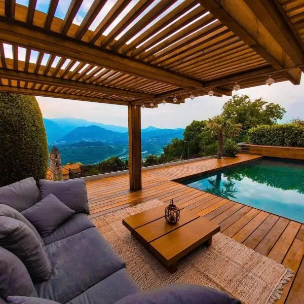 ROMANTIC SUlTE WITH AMAIZING VIEW, hotel in Cademario