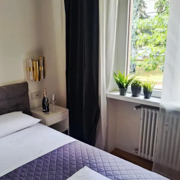 Cozy Apartment between Sempione, City Life and MiCo !: Milano'da bir otel