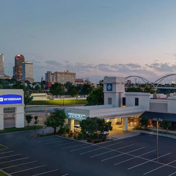 Wyndham Riverfront Hotel, hotel in Little Rock