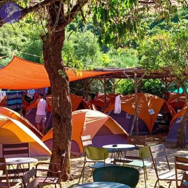 iCampJal Beach Camp and Bar, ξενοδοχείο σε Jal