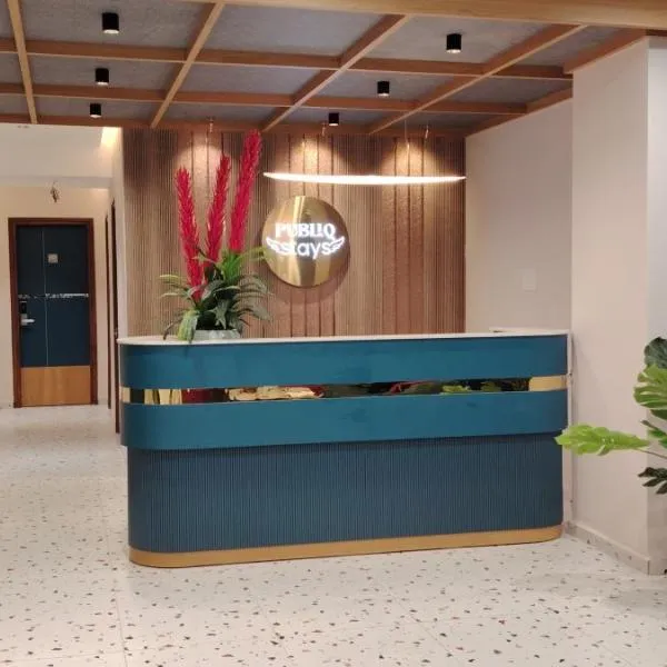 PubliQ Luxury Stays KPHB, Hotel in Hyderabad