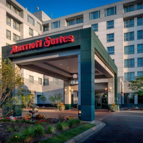 Chicago Marriott Suites Deerfield, hotel in Deerfield